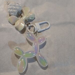 Iridescent Balloon Dog Keychain/ Nagcharm With Bow And Heart Charm